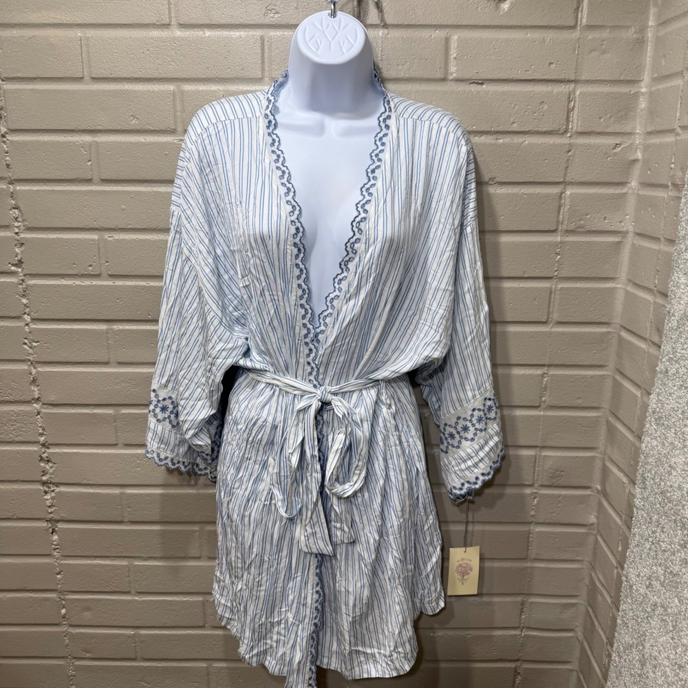 In Bloom by Jonquil Blue Stripe Embroidered Robe Scalloped NWT XL Cottage Bridal